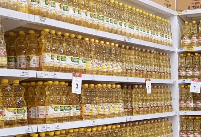 ห้างลดราคาน้ำมันปาล์มขวดอยู่ที่-62-65บ.