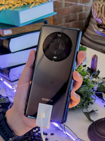 เปิดราคาไทย-honor-magic4-pro-35,990-บาท-เริ่มจองแล้วตอนนี้